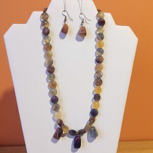 DYED AGATE NEW  necklace & earing
